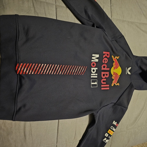 Red Bull Racing Hoodie - Picture 3 of 3